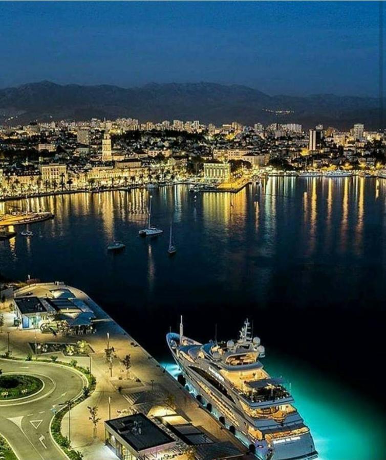 Luxury Apartment Magdalena Trogir Exterior photo